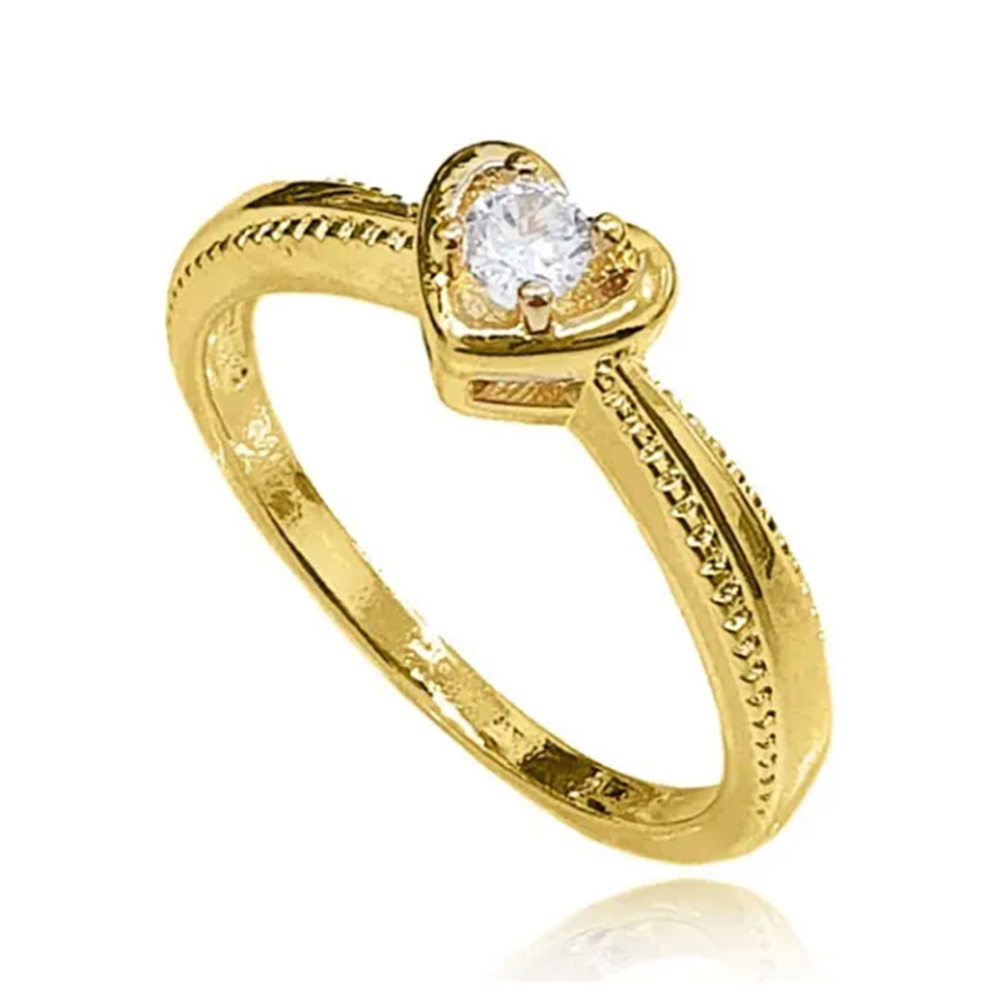 Lindo Anel Solitário com detalhe em formato Coração e Zircônia banhado a Ouro 18k